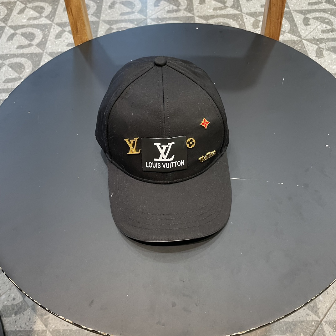 NO:205756,Louis Vuitton LV spring and summer new counter new Louis Vuitton home embroidered baseball hat, simple and generous universal sun hat, men and women universal hat fisherman hat baseball hat knit hat, hat, louis vuitton, louis vuitton, louis vuitton, louis vuitton, espadrilles, hats19860909LouiVuittonLV春夏新款专柜新款路易威登家刺绣棒球帽,简单大方 男女通用遮阳帽,男女通用帽子渔夫帽棒球帽针织帽,帽子,louis vuitton,louis vuitton,louis vuitton,espadrilles,hats,hat