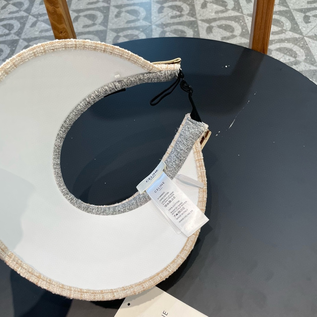  CELINE 塞琳春夏超细装饰空顶帽 超🉑空顶系列，颜色妥妥，轻便携带！小仙女🧚人手必备