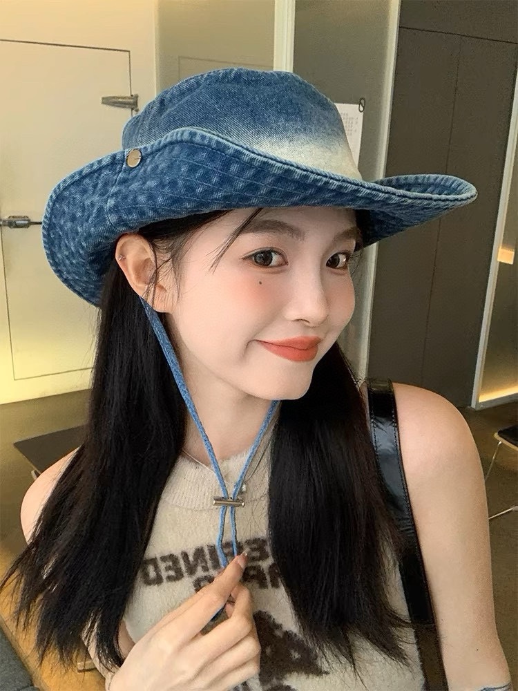 Chanel sombrero de pescador de mezclilla teñido y desgastado para mujer, para primavera y verano, protección solar, con…