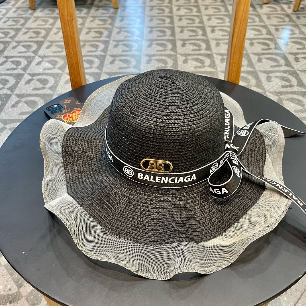 París BALENCIAGA 2024 nueva gorra de paja de estilo coreano con ondas de perlas, color moderno y versátil, éxito viral,…