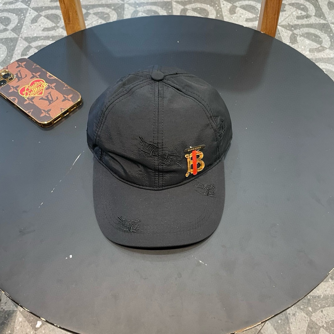 NO:207682,Burberry baseball cap, big brand synchronization, super easy to match, shipped!  Hat straw hat fisherman hat baseball hat, hat, burberry, espadrilles, hats19860909巴宝莉 棒球帽,大牌同步,超好搭配,出货！帽子草帽渔夫帽棒球帽,帽子,burberry,espadrilles,hats,hat