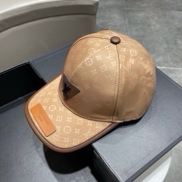 Gorra de béisbol LV🧢 Nuevo modelo Louis Vuitton🧢 Ventas calientes, prenda versátil🥰 se ve bien con cualquier cosa, c…