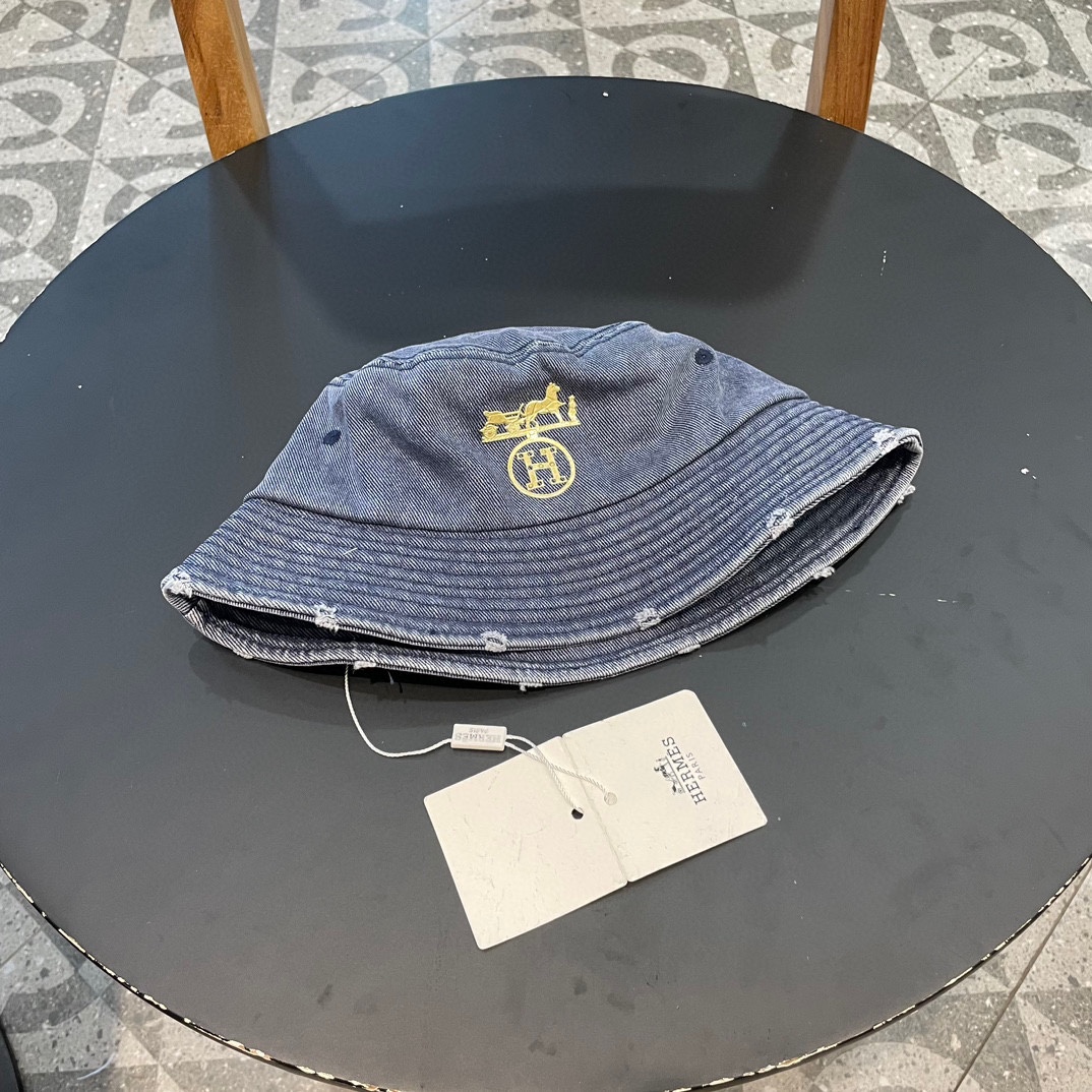 Hermès 2024 otoño-invierno, ala pequeña de 6cm, gorra de pescador vaquera estilo americano retro lavada y desgastada, g…
