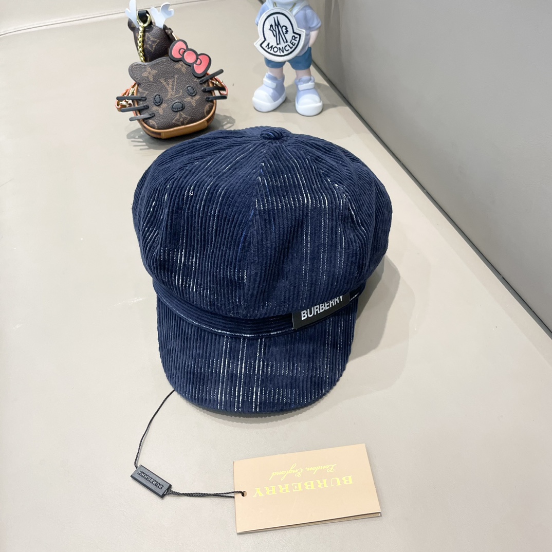   Burberry巴宝莉秋冬款南瓜帽，八角画家帽头围57cm