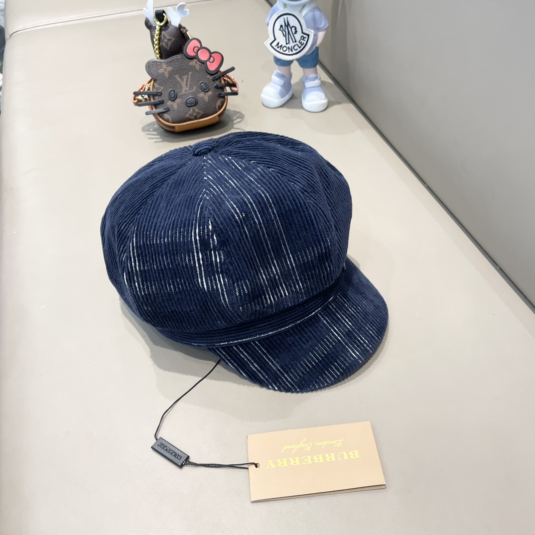   Burberry巴宝莉秋冬款南瓜帽，八角画家帽头围57cm