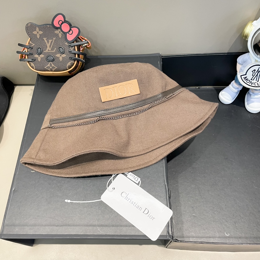 NO:209647,Doir Dior new wool fisherman hat, head circumference 57cm hat, straw hat fisherman hat baseball hat, hat, dior, espadrilles, hats19860909doir迪奥新款羊毛渔夫帽,头围57cm帽子草帽渔夫帽棒球帽,帽子,dior,espadrilles,hats,hat