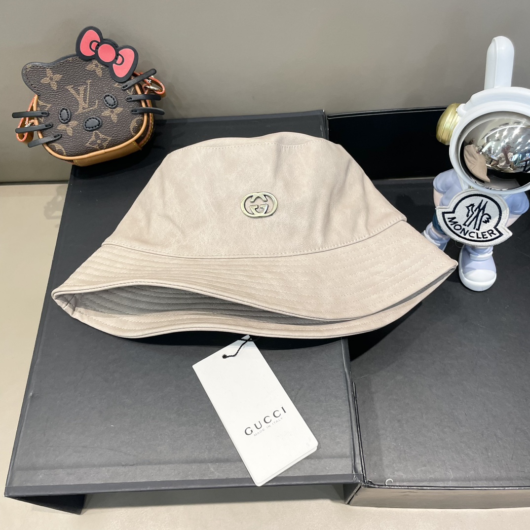GUCCI nuevo sombrero de pescador de piel lavada estilo antiguo, color retro desgastado, muy elegante, proceso de estamp…
