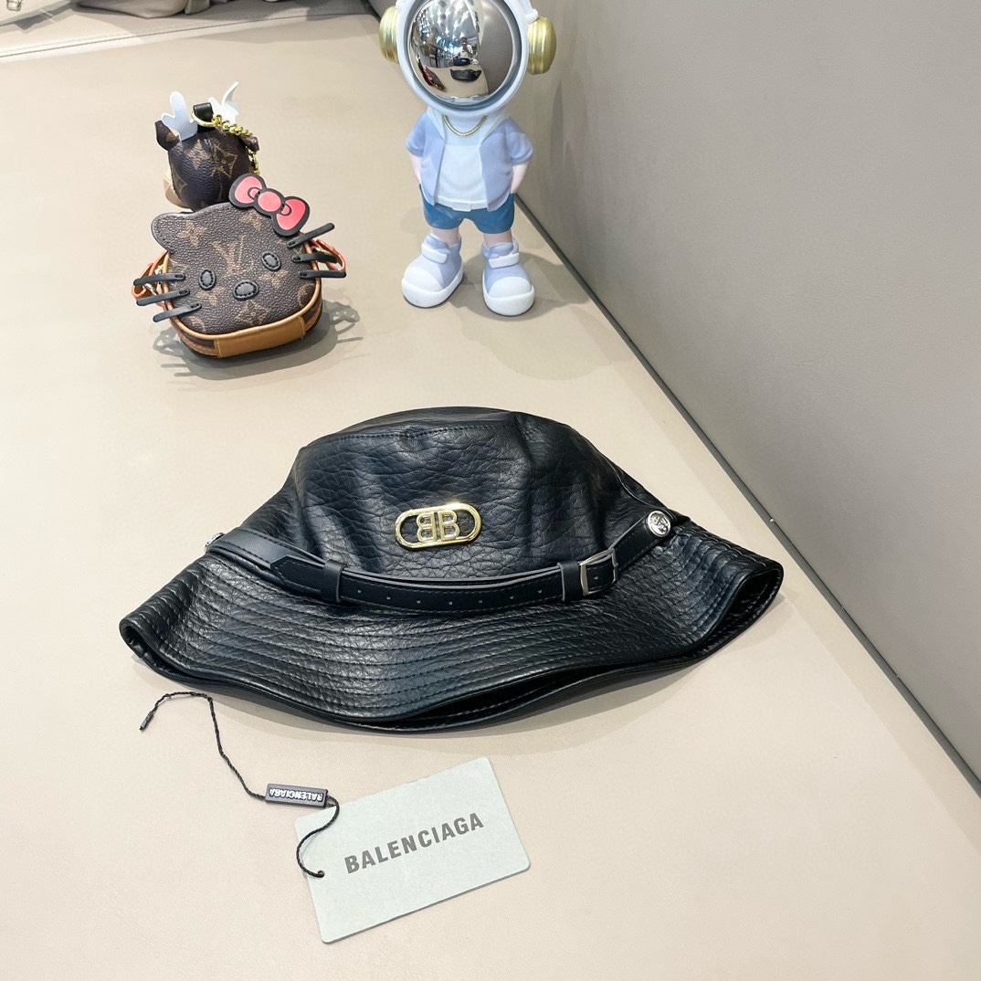 Sombrero de pescador nuevo de Balenciaga 2024 con borde de cuero, envío sincronizado de marca, artículo de ve…
