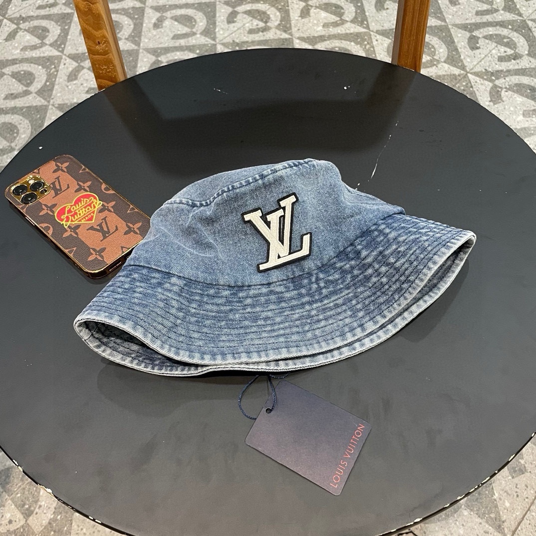 NO:210782,LV Louis Vuitton spring and summer fisherman hat, head circumference 57cm men and women universal hat straw hat fisherman hat baseball hat, hat, louis vuitton, louis vuitton, espadrilles,hats19860909LV路易威登春夏款渔夫帽、头围57cm 男女通用帽子草帽渔夫帽棒球帽,帽子,louis vuitton,louis vuitton,espadrilles,hats,hat