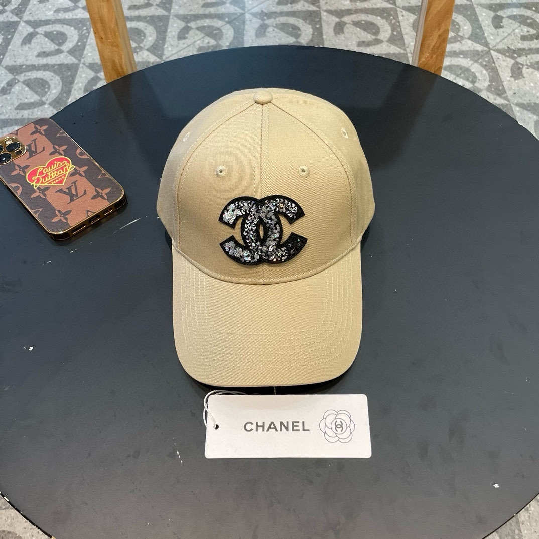 NO:210550,Chanel's new letter logo baseball cap, cool colors, different styles for men and women, the first batch is shipped first!  A must-have for fragrant powder!  Hat Straw Hat Fisherman Hat Baseball Hat, Hats, Chanel, espadrilles, hats19860909香奈儿新款字母logo棒球帽,很酷的色系,男女佩戴都有不同style,第一批抢先出货！香粉必入款！帽子草帽渔夫帽棒球帽,帽子,chanel,espadrilles,hats,hat