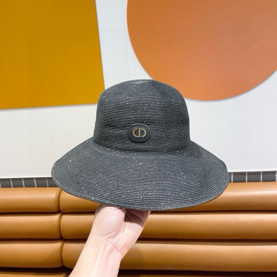 【DIOR迪奥】Sombrero de paja de ala ancha nuevo 2 🤩 estilo playero, simple y elegante, ¡accesorio versátil! Primera opción…