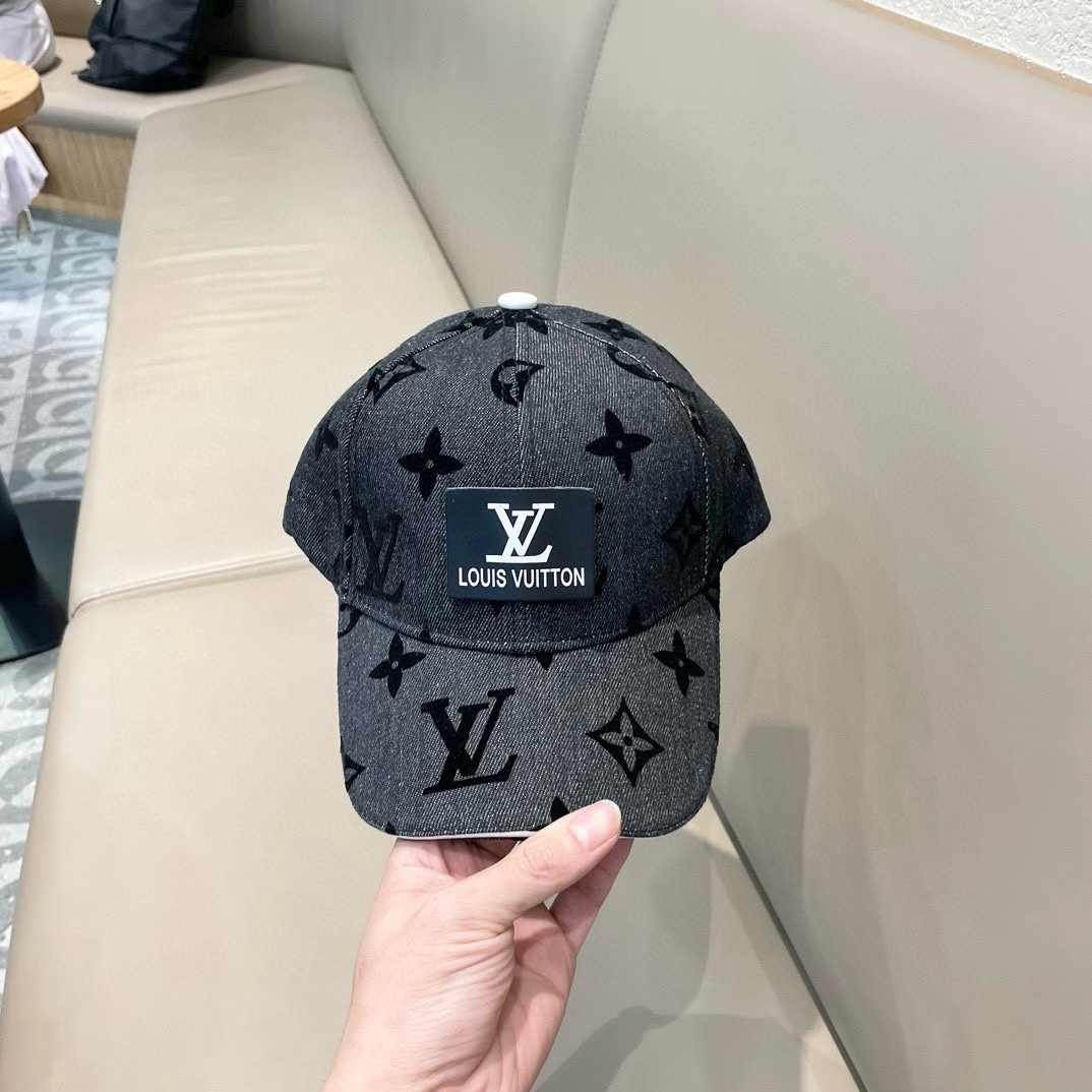 ¡Nuevo! Louis Vuitton 😍Nueva gorra de béisbol LV, elaborada con gran detalle♥️Colección de primavera temprana de alta …
