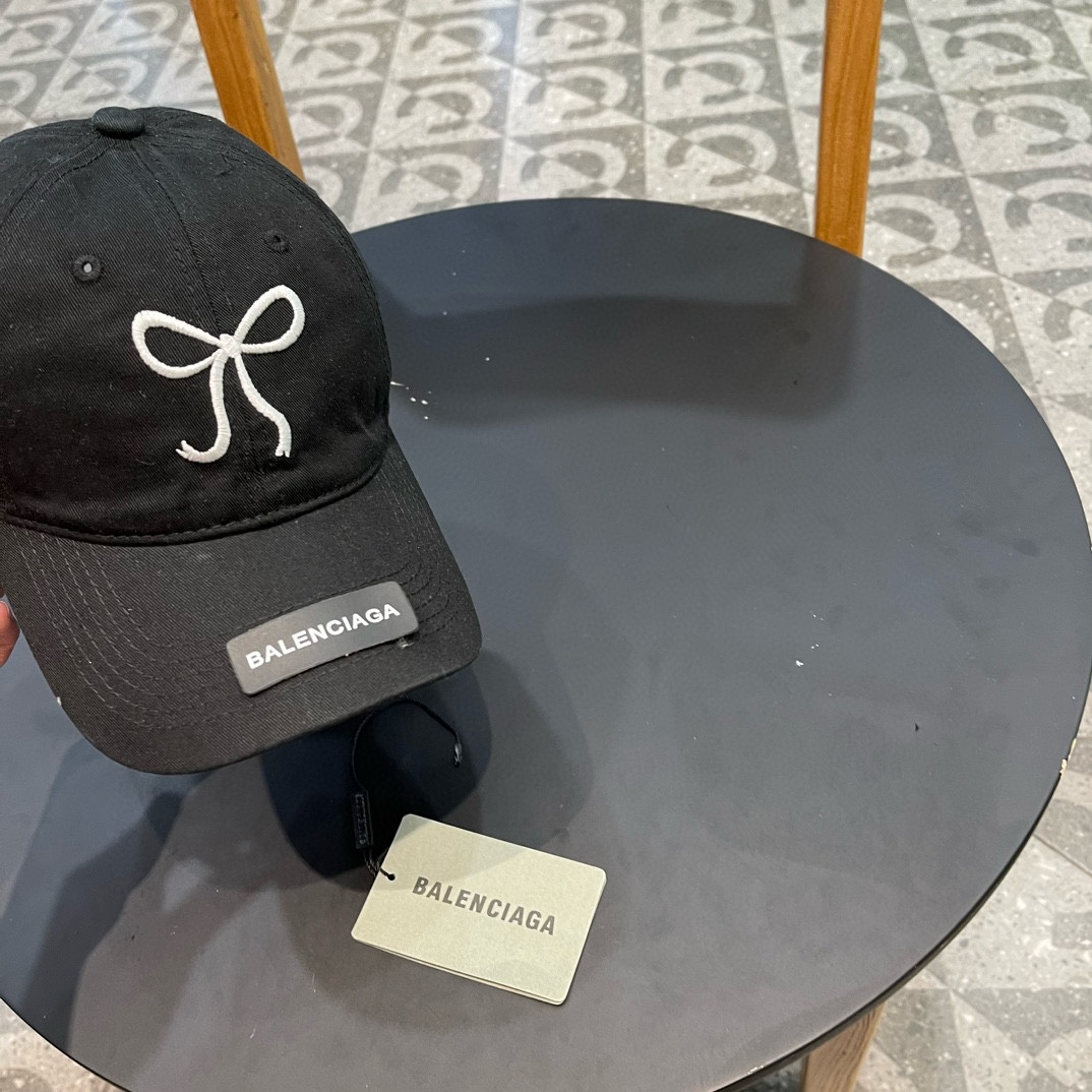 NO:212251,Balenciaga bow baseball cap spring and summer new style men and women casual versatile sun protection baseball cap trendy hat fisherman hat baseball cap knit hat, hat, balenciaga, espadrilles, hats19860909巴黎世家 蝴蝶结棒球帽春夏新款男女休闲百搭防晒鸭舌帽潮帽子渔夫帽棒球帽针织帽,帽子,balenciaga,espadrilles,hats,hat