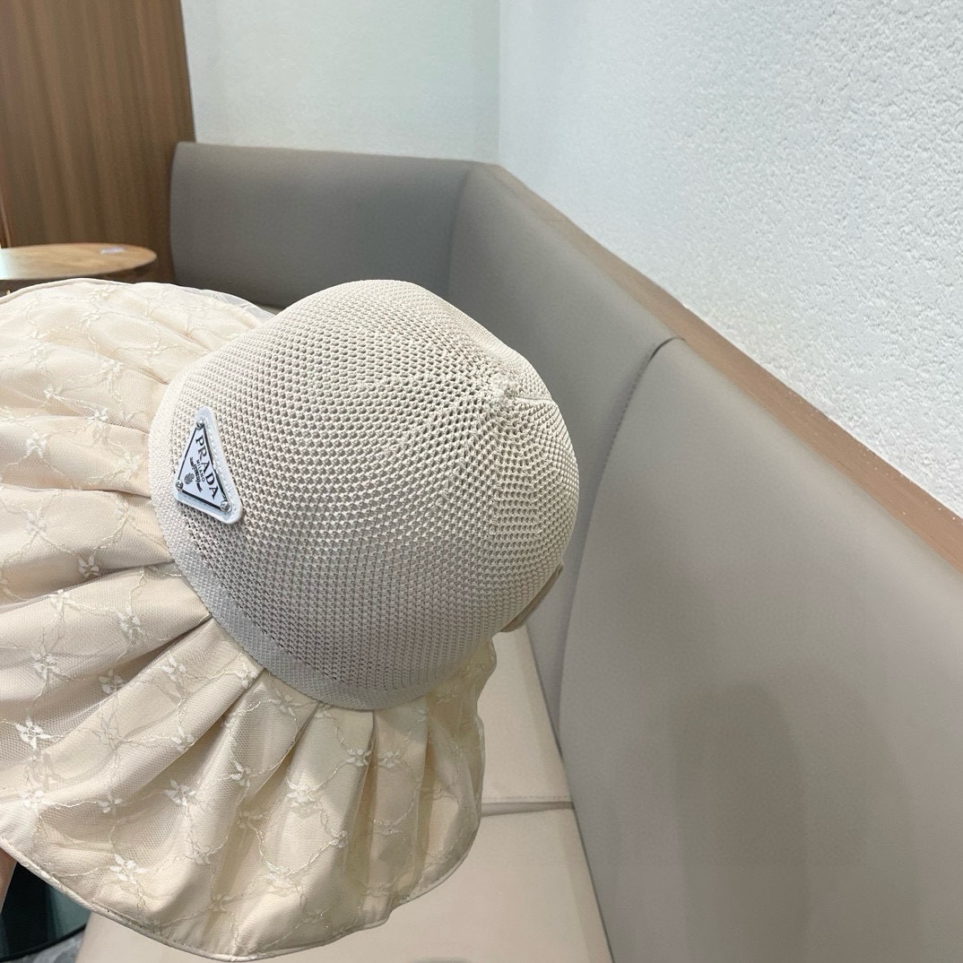 PRADA普拉达 2024新款夏季渔夫帽女士大檐防紫外线沙滩帽子防晒遮阳出游太阳帽