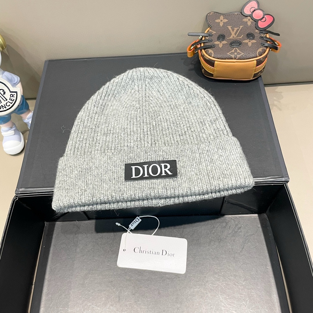 NO:213129,Dior Dior rabbit wool hat for women in autumn and winter Korean version versatile Japanese warm knitted hat ins trendy brand thick ear protection cold hat hat fisherman hat baseball hat knit hat, hat, dior, dior, espadrilles, hats19860909迪奥Dior兔毛毛线帽女秋冬韩版百搭日系保暖针织帽ins潮牌加厚护耳冷帽子帽子渔夫帽棒球帽针织帽,帽子,dior,dior,espadrilles,hats,hat