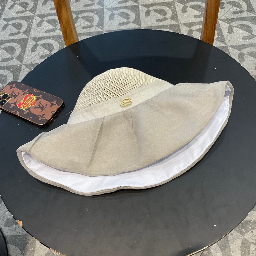  PRADA普拉达 新款大帽檐遮阳帽，渔夫帽，小红书网红爆款 防紫外线大檐遮脸防晒太阳渔夫帽