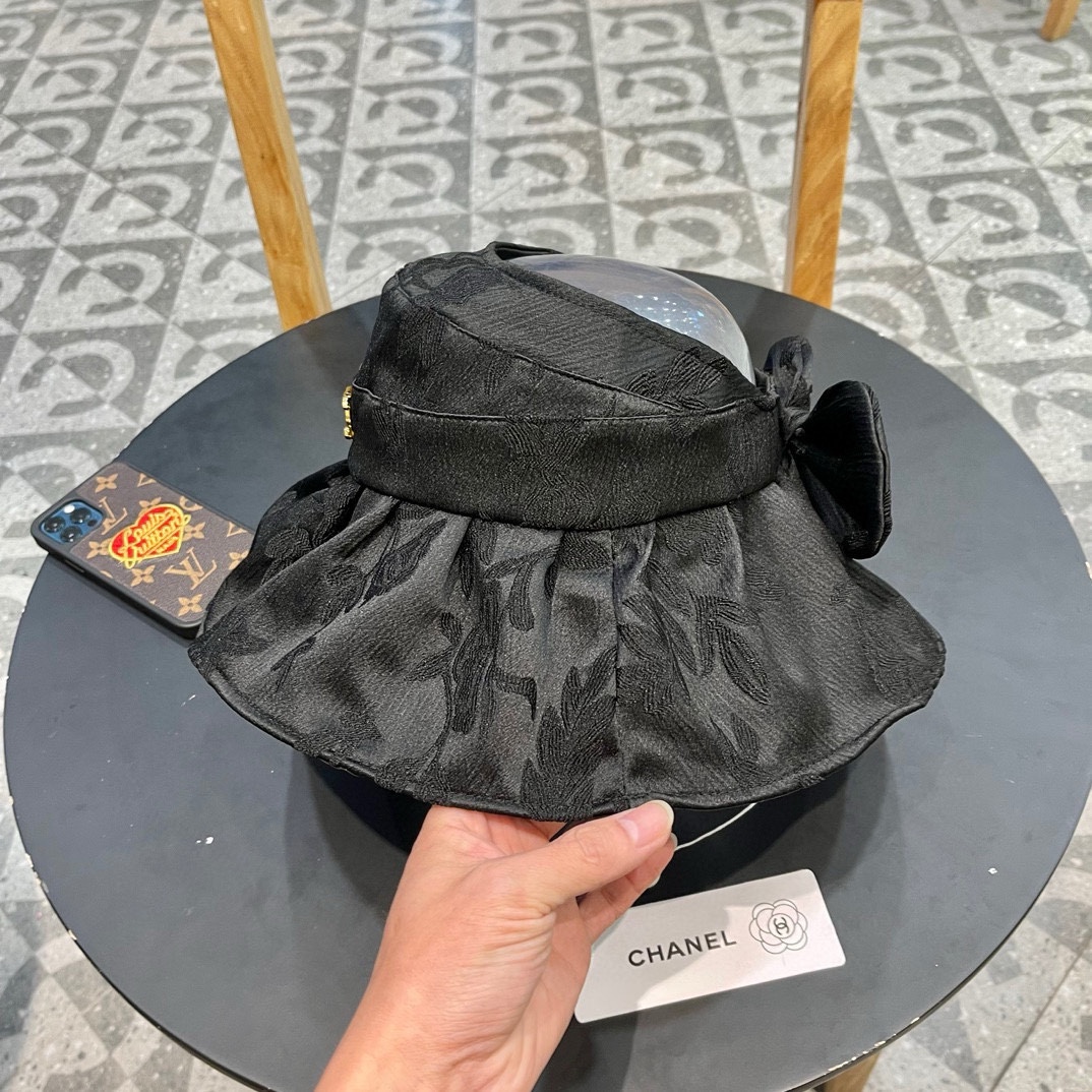 香奈儿 国风面料遮阳帽，蝴蝶结空顶渔夫帽，简约百搭，头围57cm