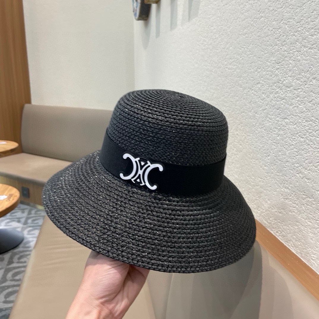 celine赛琳新款镂空草帽，可折叠，轻盈百搭，头围57cm