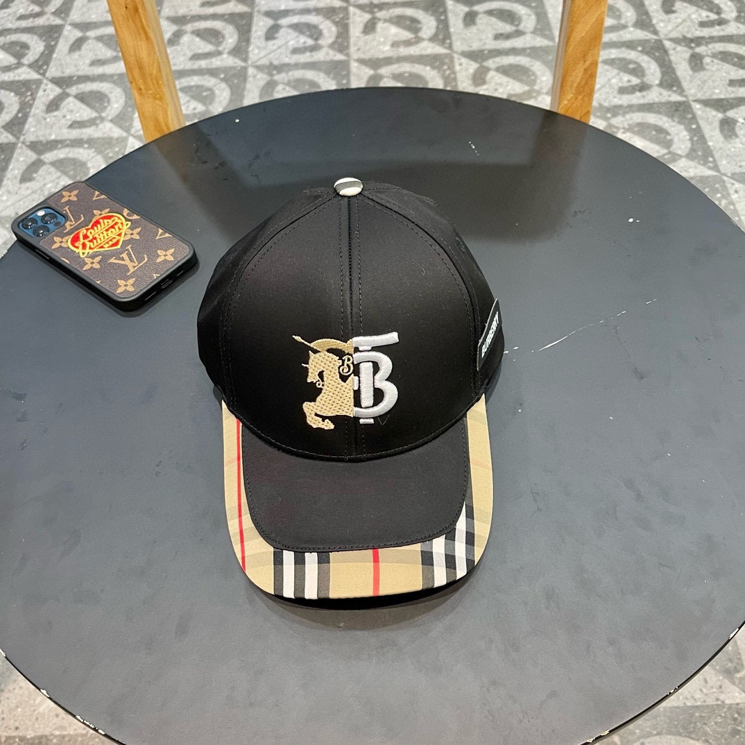 Gorra de béisbol Burberry 2024, sincronizada con grandes marcas, fácil de combinar, ¡disponible!