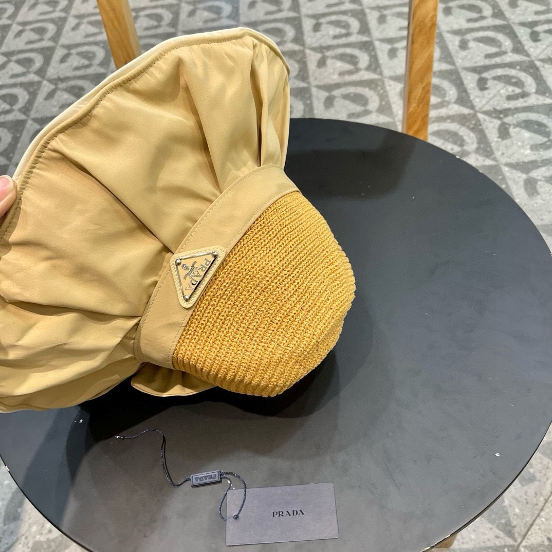  PRADA普拉达 黑胶帽子女款春夏出游防紫外线遮阳防晒帽大檐蝴蝶结渔夫帽太阳帽