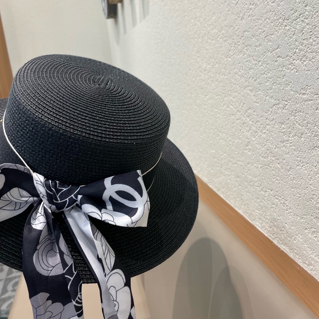   Chanel香奈儿草帽，遮阳沙滩帽，搭配香奈儿飘带，高级定制，头围57cm 四个色