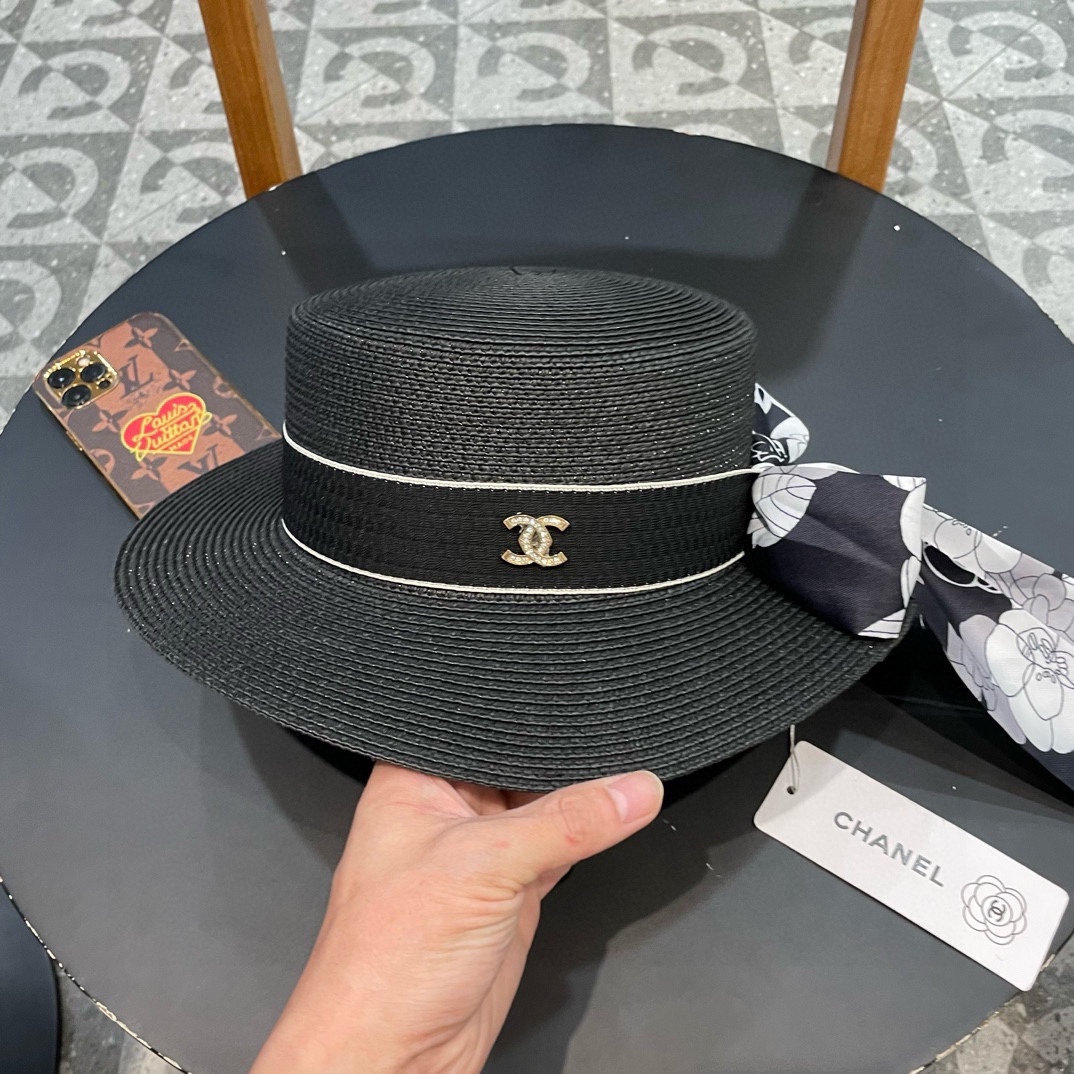   Chanel香奈儿草帽，遮阳沙滩帽，搭配香奈儿飘带，高级定制，头围57cm 四个色