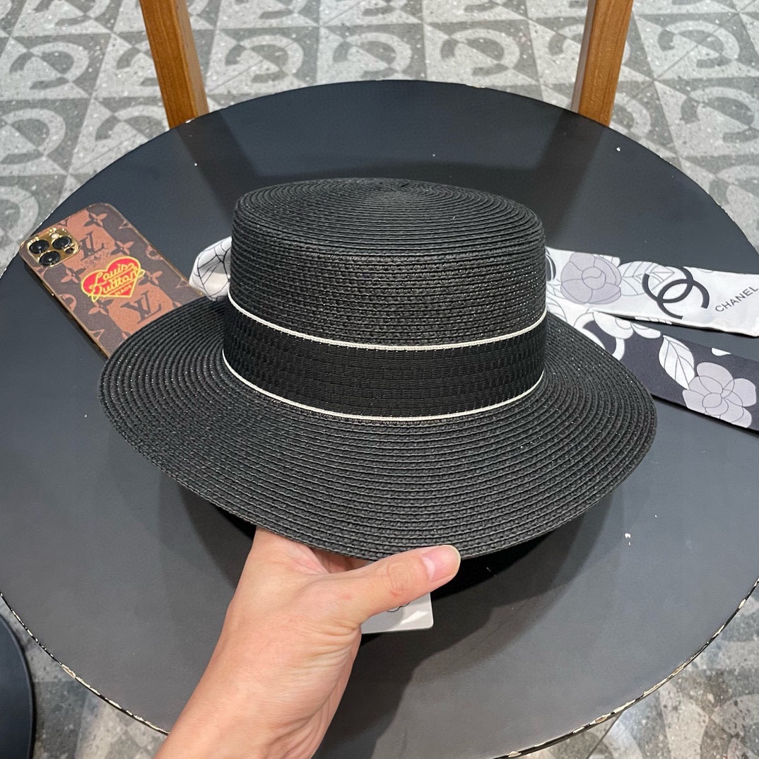   Chanel香奈儿草帽，遮阳沙滩帽，搭配香奈儿飘带，高级定制，头围57cm 四个色