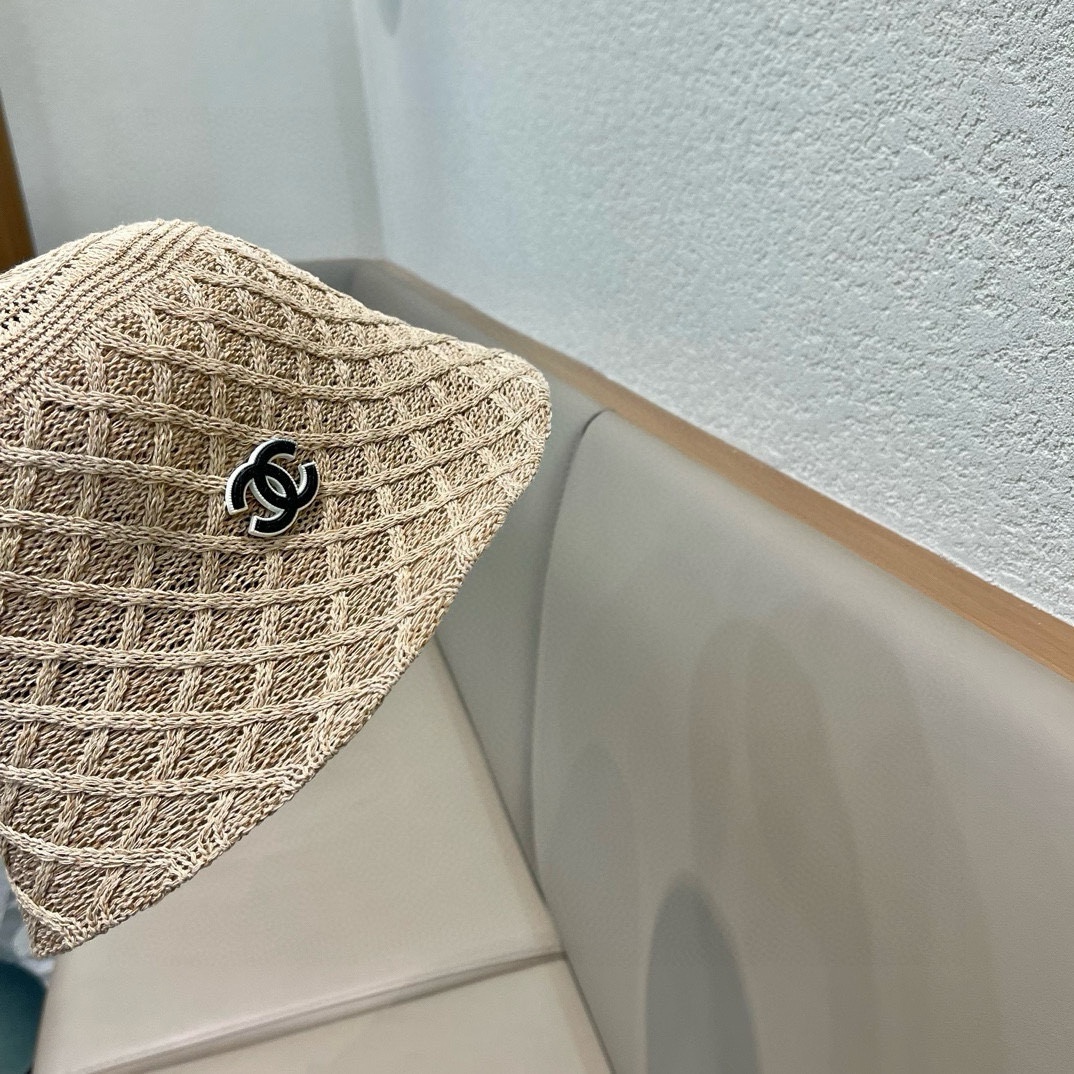  香奈儿Chanel夏季透气防晒针织渔夫帽子女格纹显脸小休闲百搭出游遮阳纯色盆帽