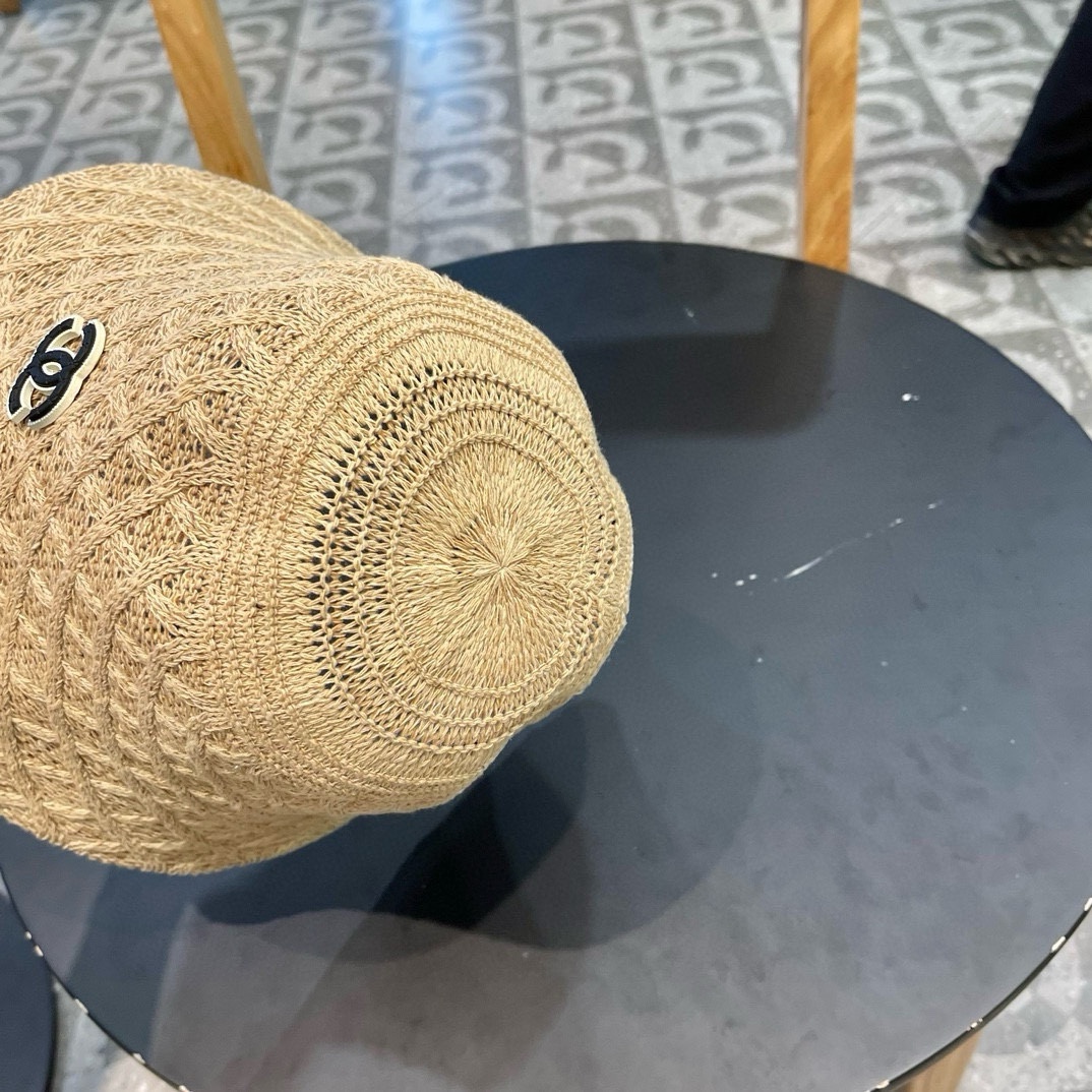  香奈儿Chanel夏季透气防晒针织渔夫帽子女格纹显脸小休闲百搭出游遮阳纯色盆帽