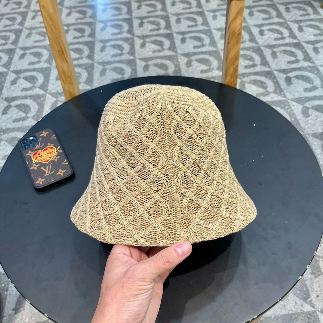  香奈儿Chanel夏季透气防晒针织渔夫帽子女格纹显脸小休闲百搭出游遮阳纯色盆帽