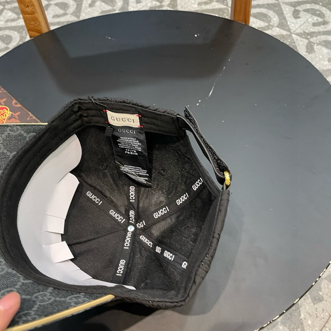 。古奇棒球帽♥️GUCCI🧢官网新品，棒球帽，原单品质火爆来袭 🔥🎩 工艺非常精美 高档大气上档次！低调