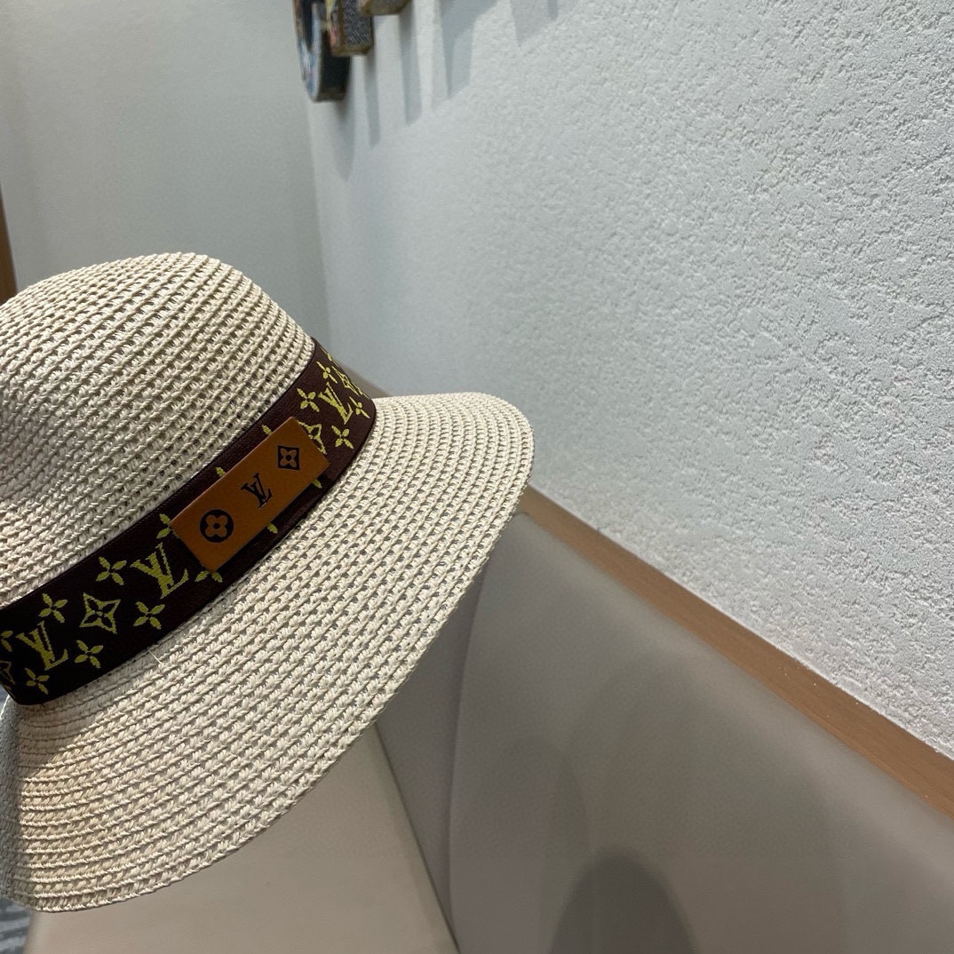 路易威登 LV镂空圆顶 草帽,2026新款无数时尚达人必备 细草编织，旅游出街佳选
