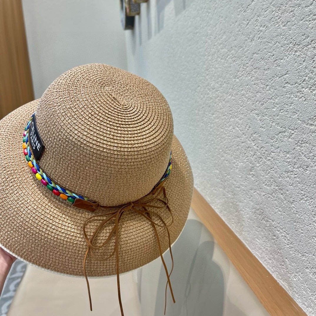 【赛琳】2026的新款草编遮阳草帽盆帽🤩沙滩风，简约大方，百搭单品～出街首选，新款帽型超美腻，新品上架