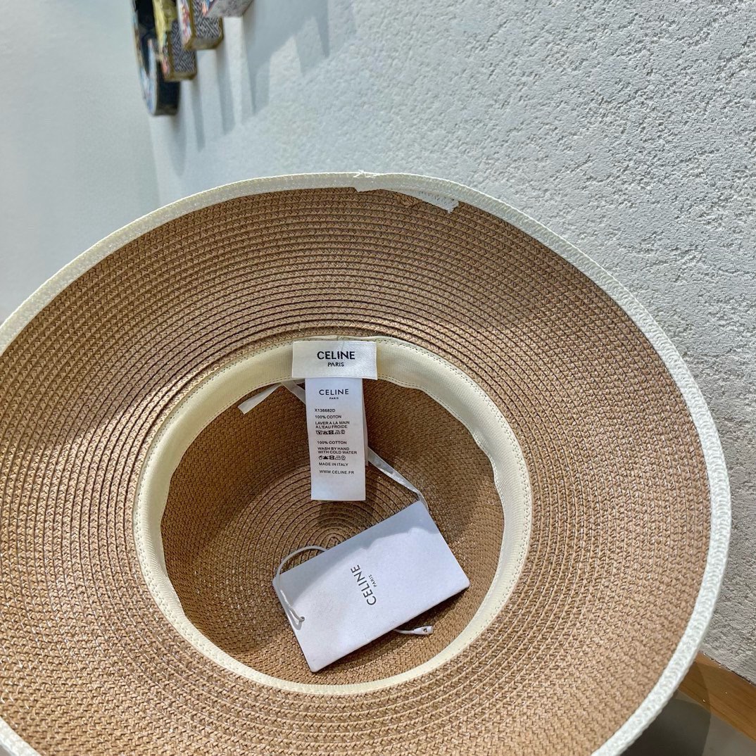 【赛琳】2026的新款草编遮阳草帽盆帽🤩沙滩风，简约大方，百搭单品～出街首选，新款帽型超美腻，新品上架