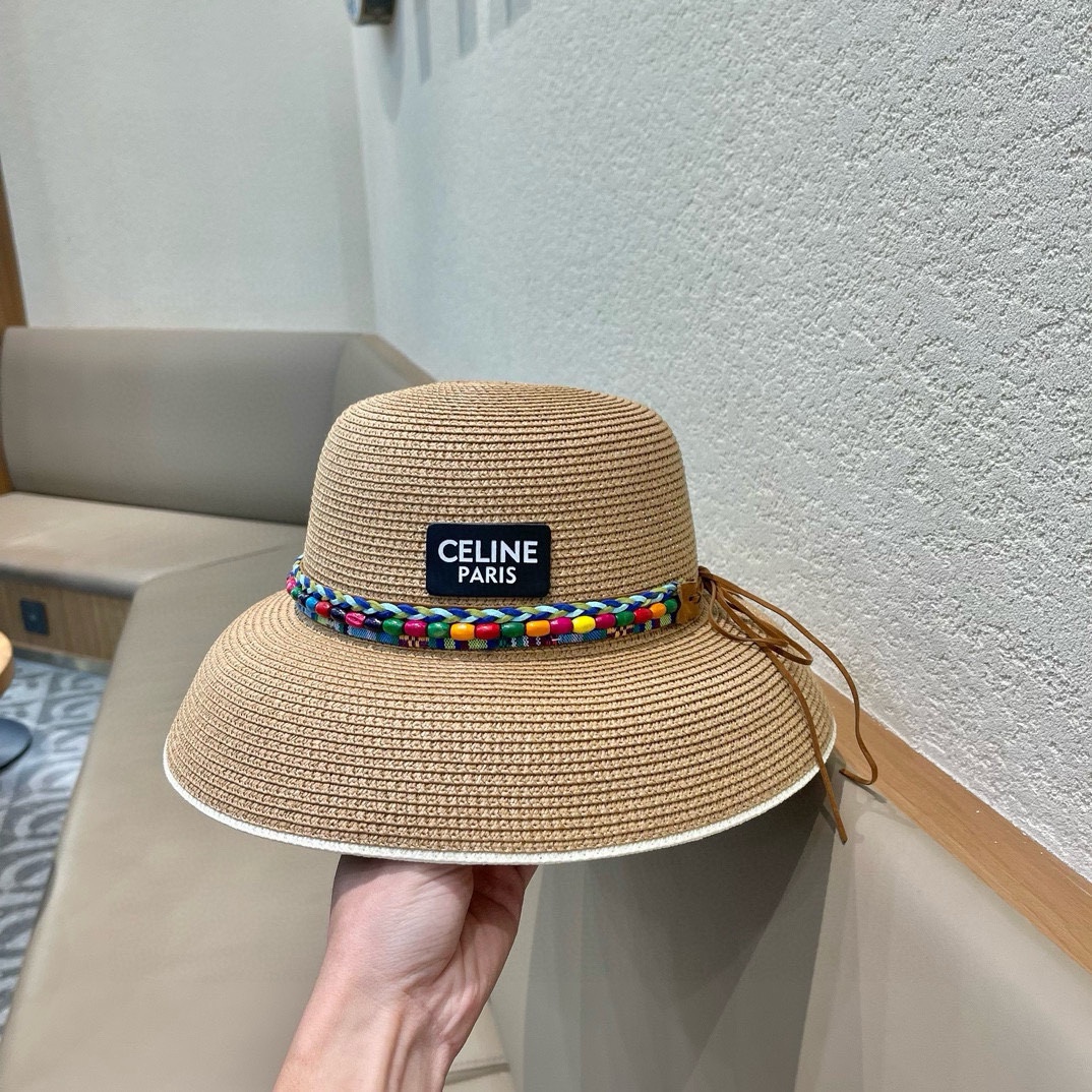 【赛琳】2026的新款草编遮阳草帽盆帽🤩沙滩风，简约大方，百搭单品～出街首选，新款帽型超美腻，新品上架