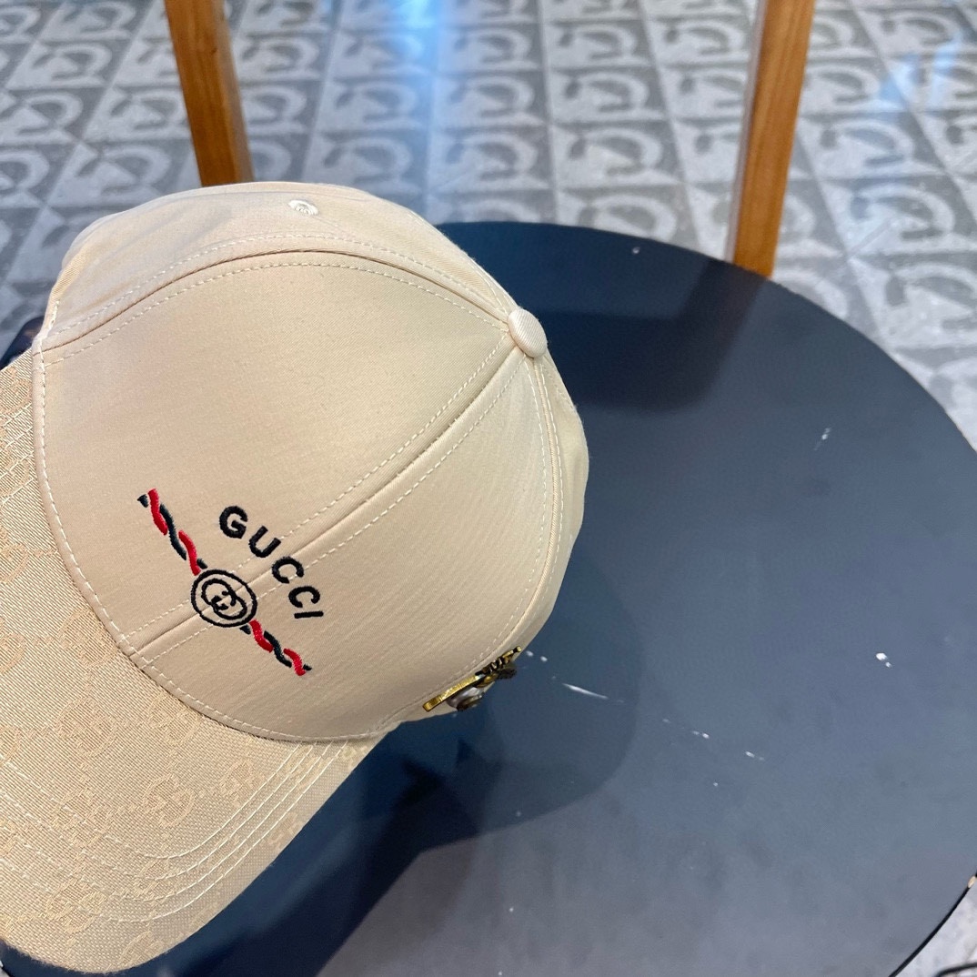   Gucci(古奇)新款原单棒球帽，Loved系列，11开模订制，重工刺绣，细节可媲美专柜，原版帆布料