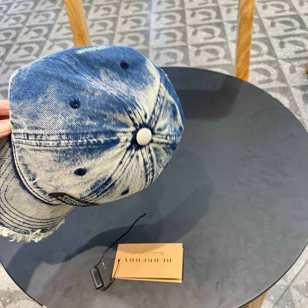   🧢Burberry（巴宝莉）2024新款原单牛仔棒球帽  专柜热卖款纯棉内里，完美版型，原厂品质，独
