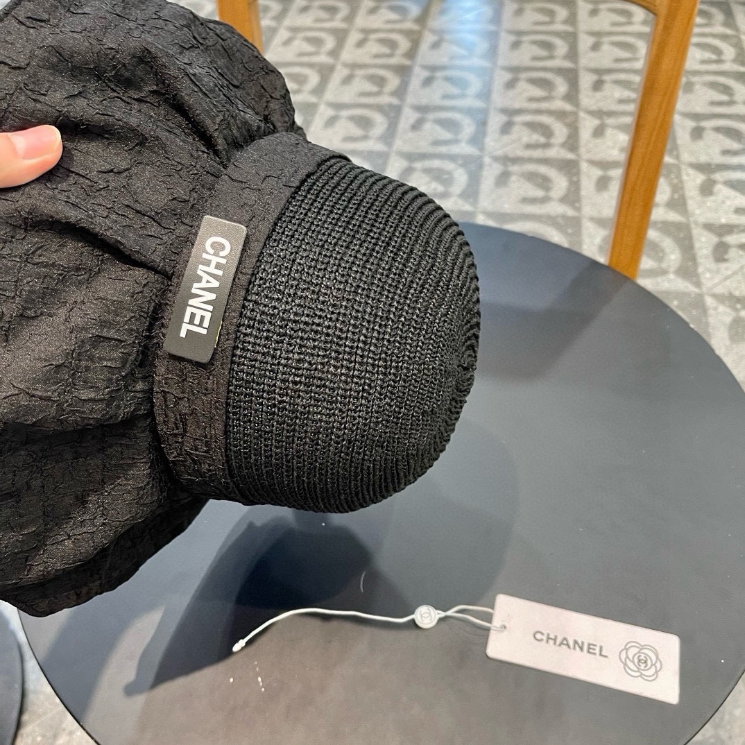 NO:355264,Chanel summer new knitted head breathable sunshade large edge bow basin hat women travel sun protection fisherman hat batch hat straw hat fisherman hat baseball hat, hat, chanel, espadrilles, hatsChanel夏季新款针织头透气遮阳大沿蝴蝶结盆帽女士出行防晒渔夫帽子批帽子草帽渔夫帽棒球帽,帽子,chanel,espadrilles,hats,hat