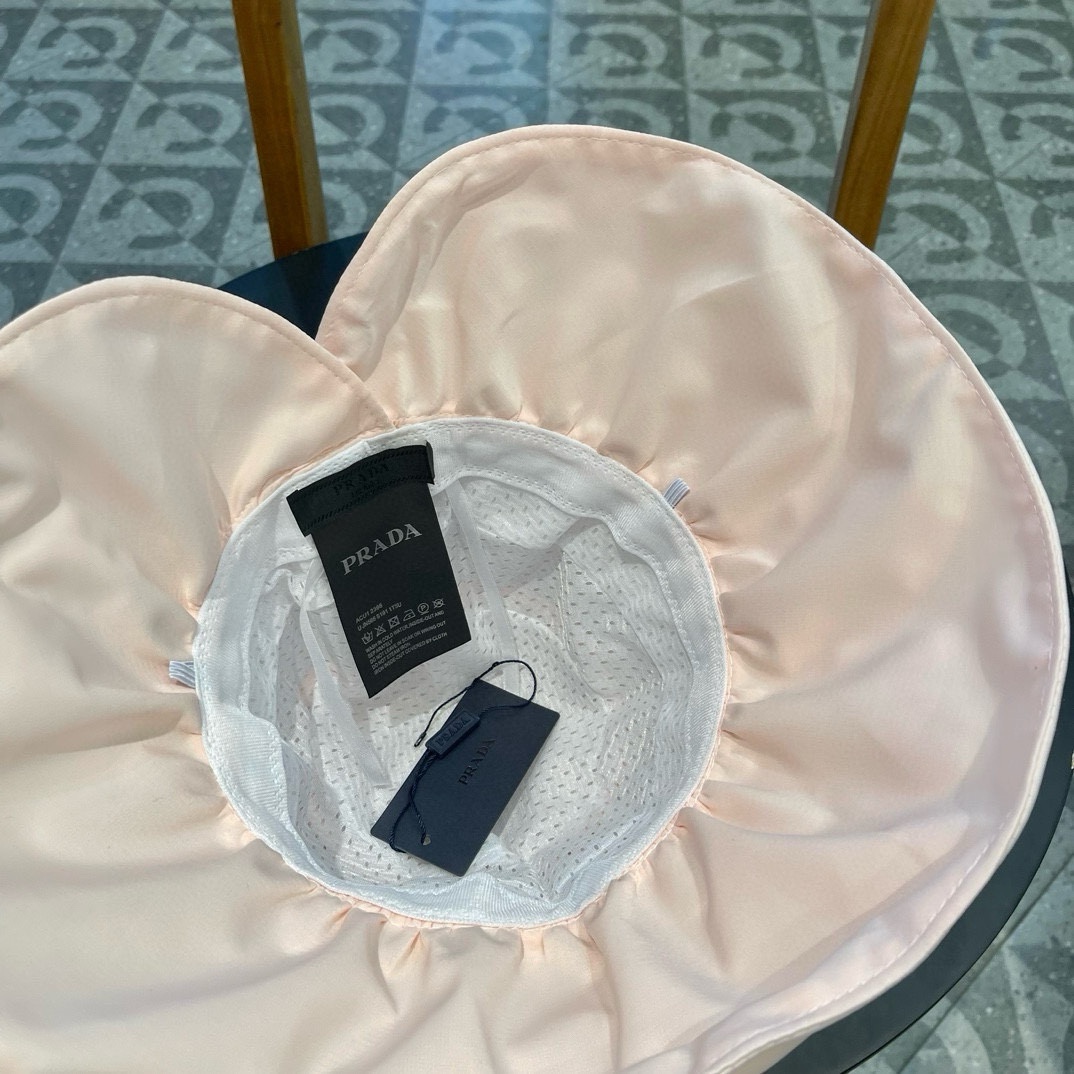  普拉达Prada日系新款遮阳防晒渔夫帽子女春夏大檐百搭休闲防紫外线帽薄款透气 