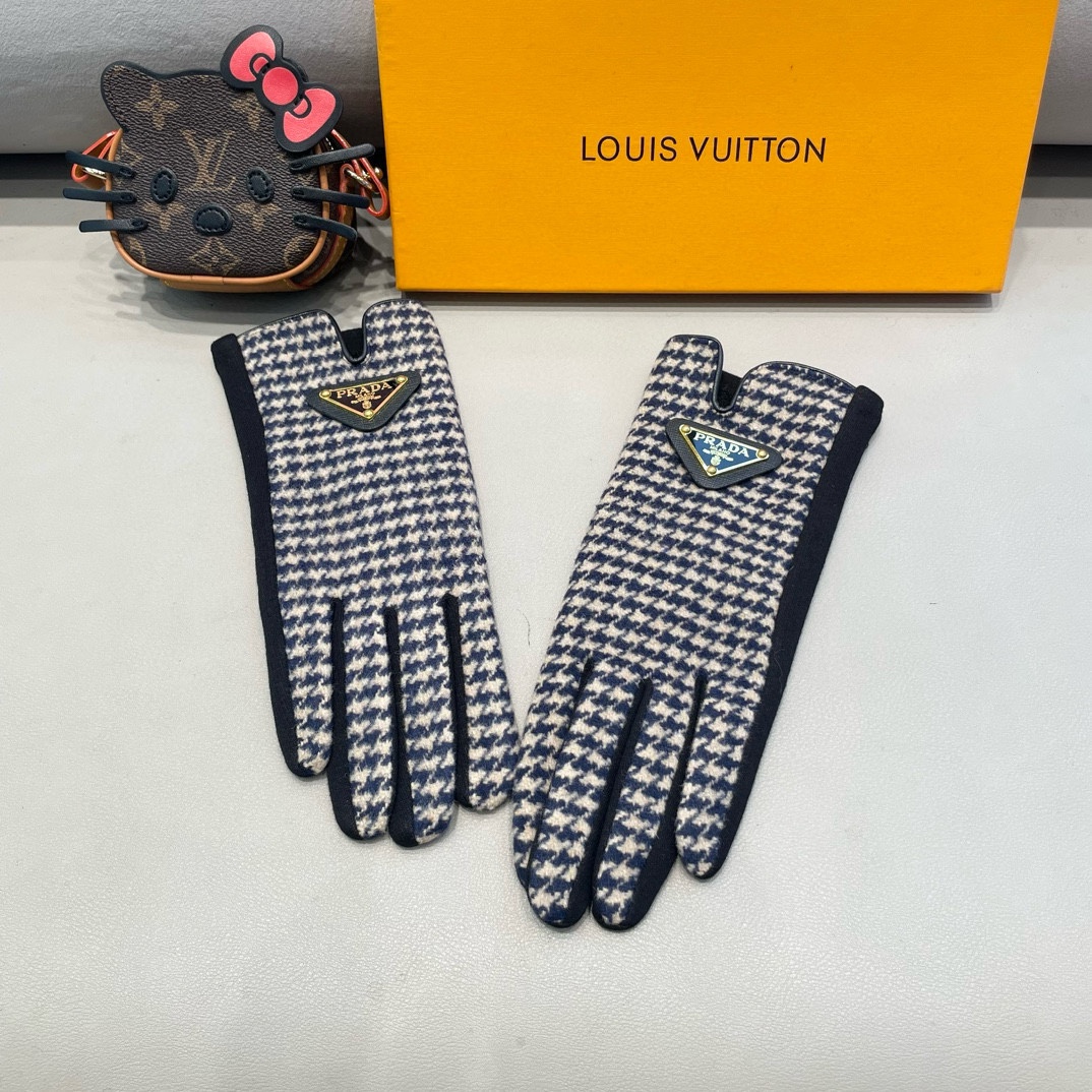 Prada Gloves Rabbit Hair Wool Fall/Winter Collection