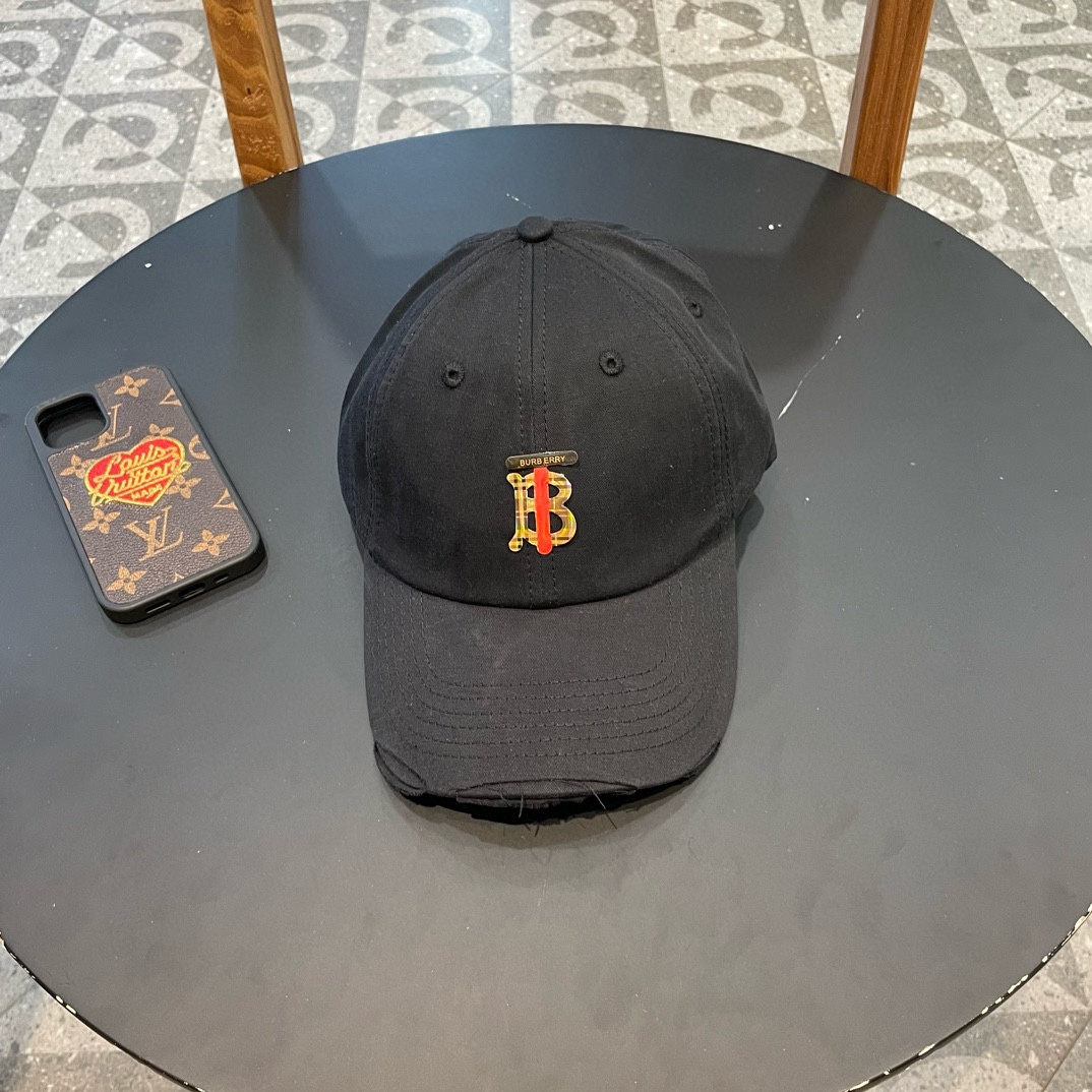   BURBERRY巴宝莉 经典网官新款经典棒球帽，简约尚时风，男女同款！高质品，尊享品质感！