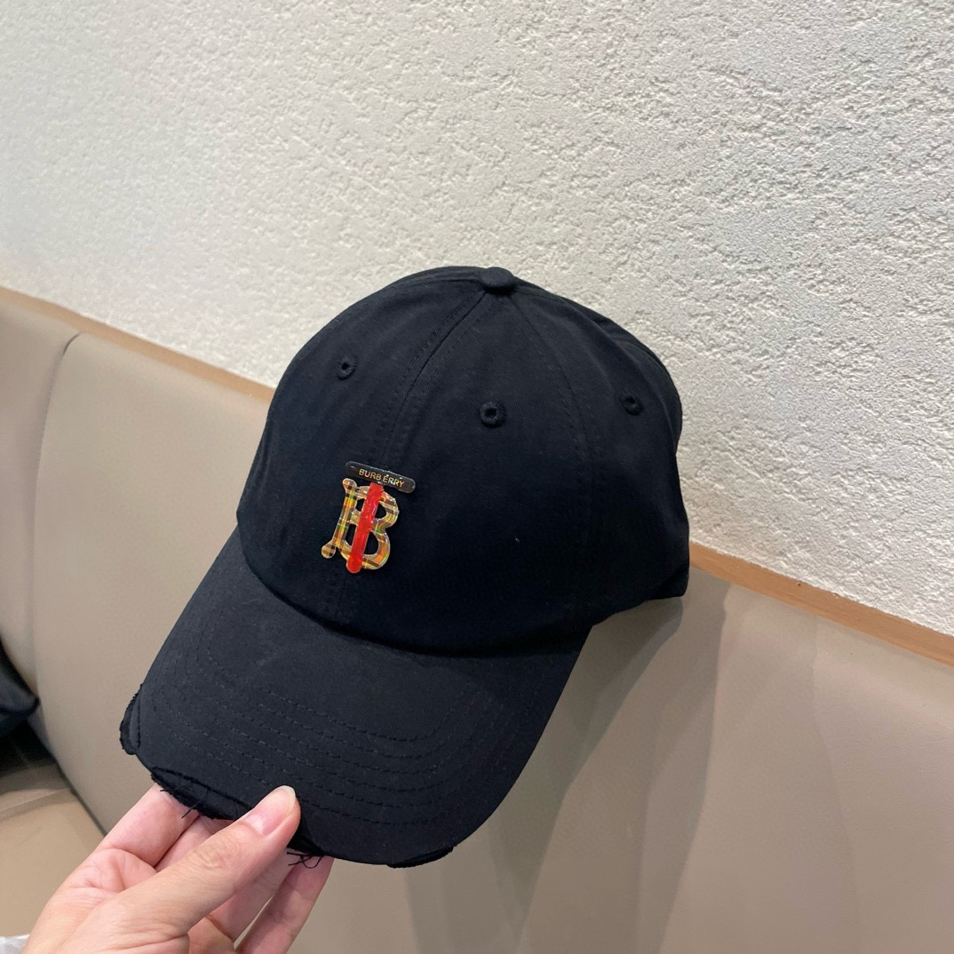   BURBERRY巴宝莉 经典网官新款经典棒球帽，简约尚时风，男女同款！高质品，尊享品质感！