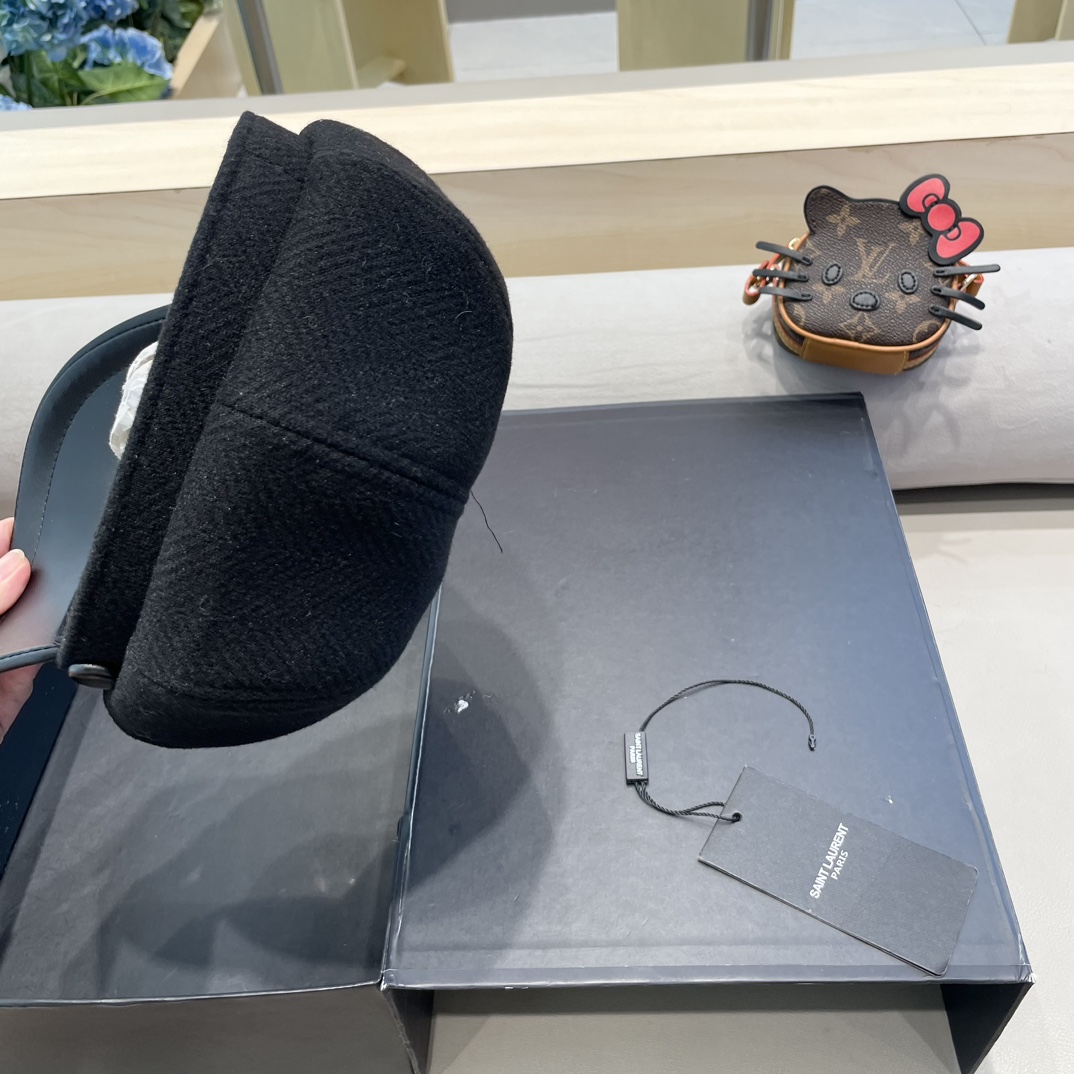 圣罗兰PU皮檐画家帽名媛风立体帽型八角帽日系复古贝雷帽毛呢报童帽秋冬