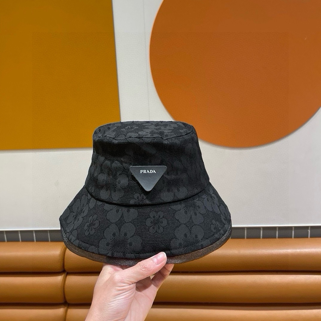    普拉达Prada 早春新款渔夫帽 全新立体，精致无暇！做工细致，独家实物拍摄 男女通用