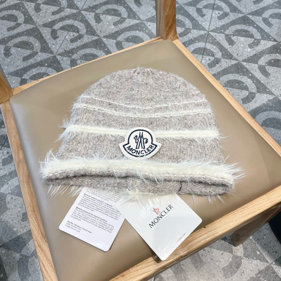 NO:214349,The moncler pile hat women's new style knitted wool fisherman hat stripes warm and versatile street basin hat ear protection bike hat fisherman hat baseball hat knit hat, hat, christian louboutin, Moncler, espadrilles, hats19860909蒙口moncler堆堆帽女新款针织毛线渔夫帽条纹保暖百搭街头盆帽护耳骑车帽帽子渔夫帽棒球帽针织帽,帽子,christian louboutin,Moncler,espadrilles,hats,hat
