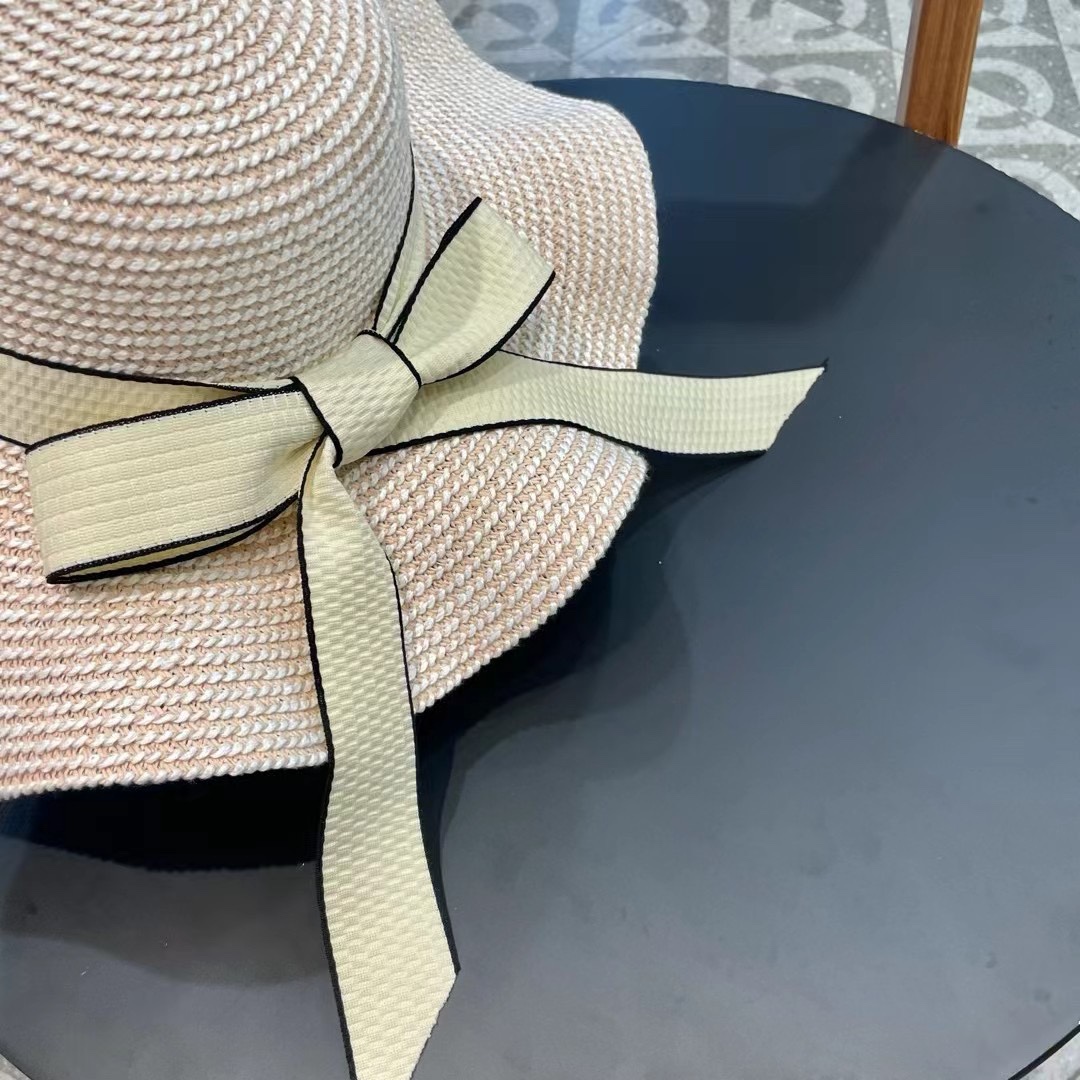 香奈儿Chanel新款荷叶边珍珠款大沿礼帽盆帽草帽，出街必备超好搭配，有调节绳