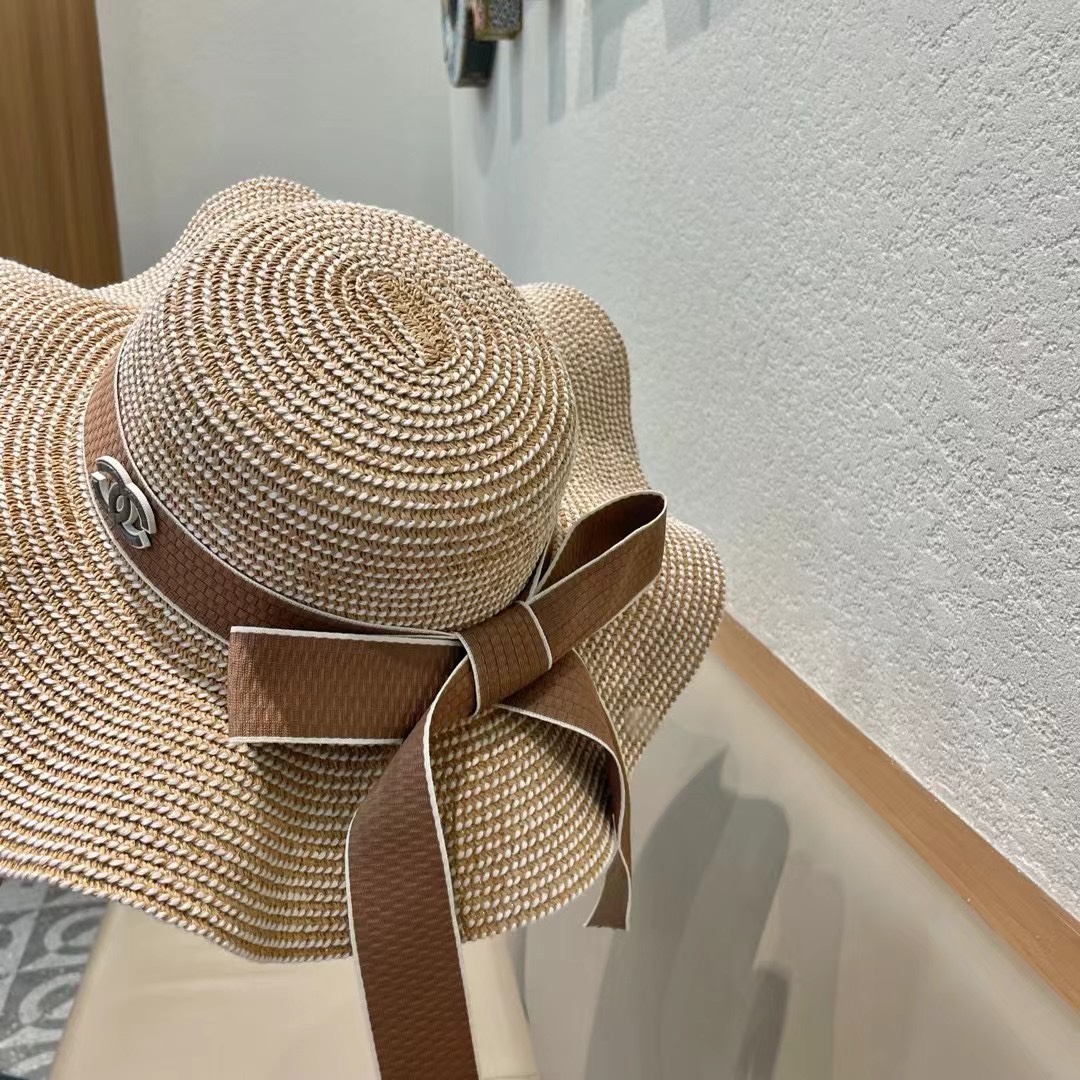 香奈儿Chanel新款荷叶边珍珠款大沿礼帽盆帽草帽，出街必备超好搭配，有调节绳