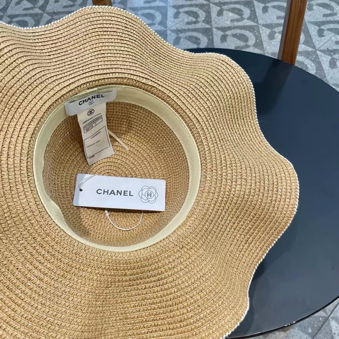 香奈儿Chanel新款荷叶边珍珠款大沿礼帽盆帽草帽，出街必备超好搭配，有调节绳