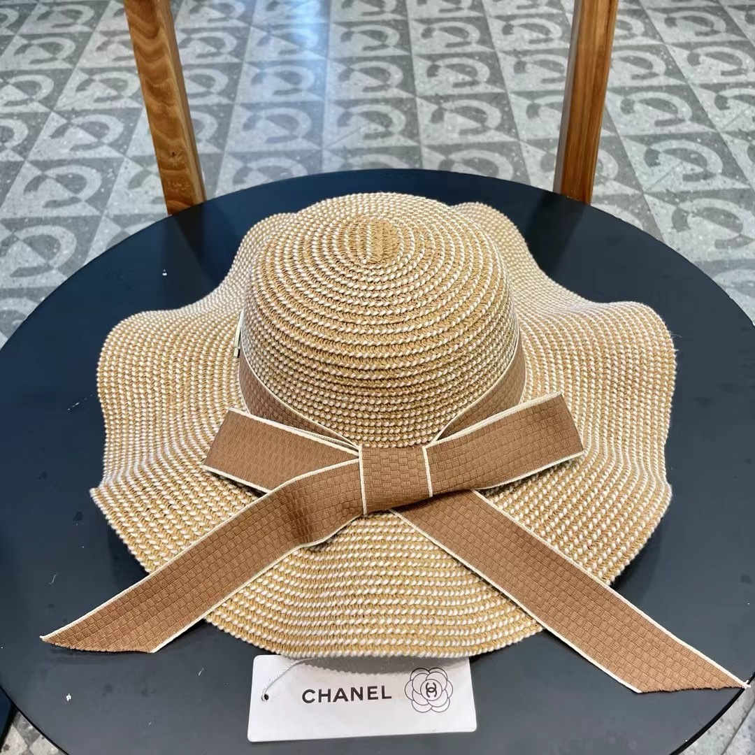 NO:224972,Chanel Chanel new ruffled pearl style large ridge top hat basin hat straw hat, must-have for the street, adjustable rope hat, straw hat fisherman hat baseball hat knit hat, hat, chanel, chanel, espadrilles, hats19860909香奈儿Chanel新款荷叶边珍珠款大沿礼帽盆帽草帽,出街必备超好搭配,有调节绳帽子草帽渔夫帽棒球帽针织帽,帽子,chanel,chanel,espadrilles,hats,hat