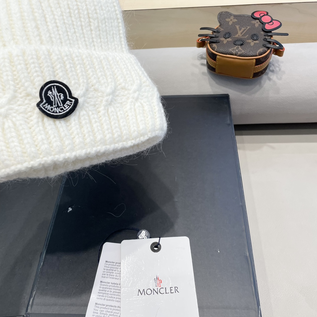 【MONCLER蒙口】早秋简约针织毛线帽，毛绒材质，非常百搭